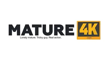 MATURE4K. Woman over fifty doesnt hesitate to fool around with stepson