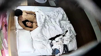 Amateur couple hidden cam