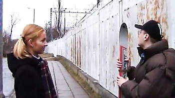 Tough lady's 18-25 sex