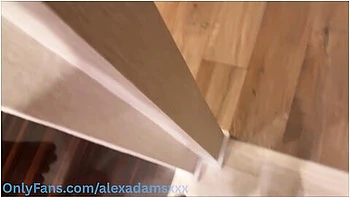 Sharing Hotel Room With Thick Blonde Step Sister - Harlow West