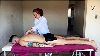 The Massage She Couldnt Control