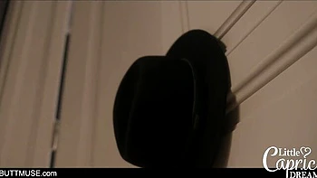 Provocative Isabella De Laa at anal action