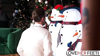 Big tits smut with striking Lucas Frost and Linda Lan from Love Her Feet