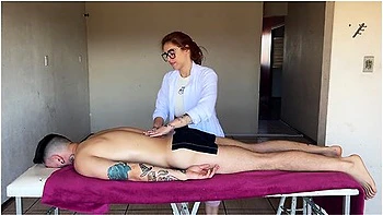 The Massage She Couldnt Control